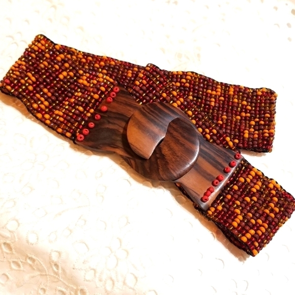MONIES Gerda Lynggaard Wooden with Glass Beads Belt ~ VINTAGE - Picture 5 of 7